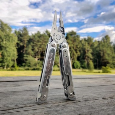 Мультитул LEATHERMAN Free P4, 21 инстр, 10,8см, чехол нейлон