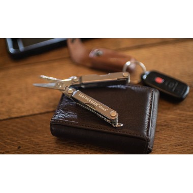 Мультитул LEATHERMAN Micra Green, 8 инстр, 6,5см, 51г