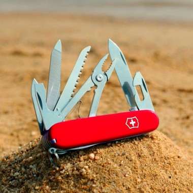 Нож перочинный Victorinox Handyman (1.3773) 91мм, 24 функции, красный, карт.коробка