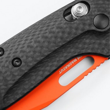 Нож складной BENCHMADE Taggedout, Carbon, Magnacut клинок оранж. P 8,8 см