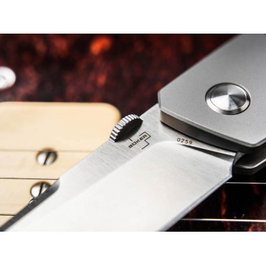 Нож складной BOKER Plus Conductor, Carbon, S35VN клинок P 8,5 см