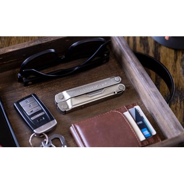 Мультитул LEATHERMAN Bond, 14 инстр, 10см, чехол нейлон