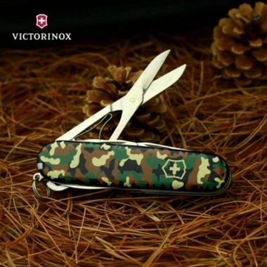 Нож перочинный Victorinox Huntsman (1.3713.94) 91 мм 15 функций камуфляж