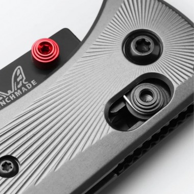 Нож складной BENCHMADE Bugout, Aluminum Gray, M390 клинок черн. P 8,2 см