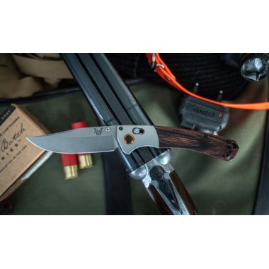 Нож складной BENCHMADE Crooked River, Wood, S30V клинок P 10,2 см