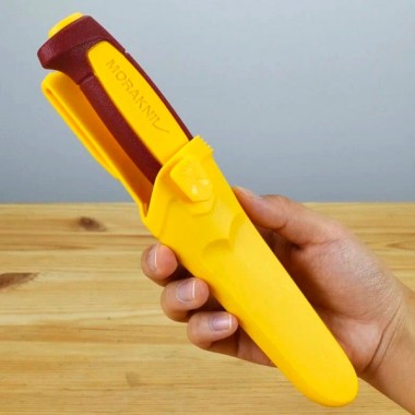 НОЖ MORAKNIV BASIC 511 (C), 2023, Yellow/Dala Red